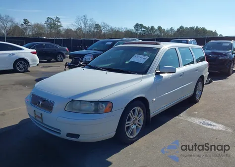 2006 Volvo V70 2.4 z USA, uszkodzony, nr VIN YV1SW612862585055